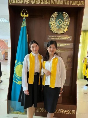 Бүгін  қалалық  білім басқармасы және Шымкент қаласы бойынша сыбайлас жемқорлыққа қарсы іс-қимыл департаментінің бірлескен іс-шара жоспары аясында «Адал ұрпақ» еріктілер клубы мүшелерінің слеті өтті.