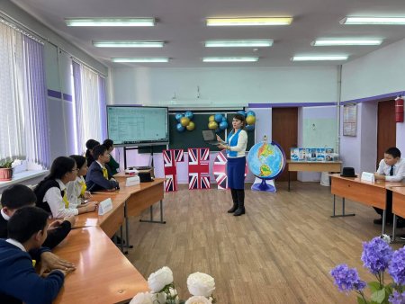 "Тарих және география" пәні онкүндігінің іс-шара жоспарына сай  география пәні мұғалімі Ш.Есжанова ұйымдастыруымен 21.12.2023 жылы жоғарға сынып оқушыларымен  "Қызық екен “ тақырыбында сайыс сабақ өткізілді.